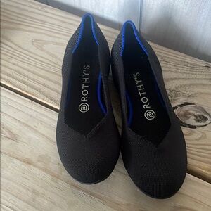 Rothy's Black and Blue Slip-On Flats
